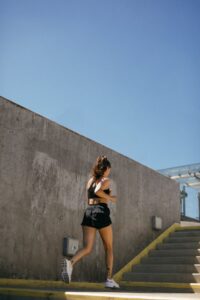 Cardiovascular exercise by jogging up the stairs